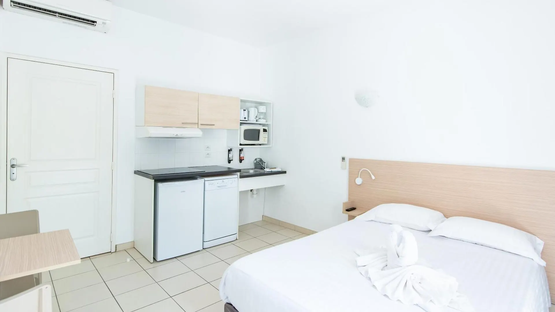 Hotel Comfort Aparthotel Frejus La Tour De Mare
