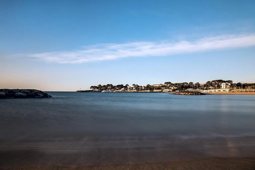 Zenitude Hôtel-Résidences La Tour de Mare Fréjus Hotel