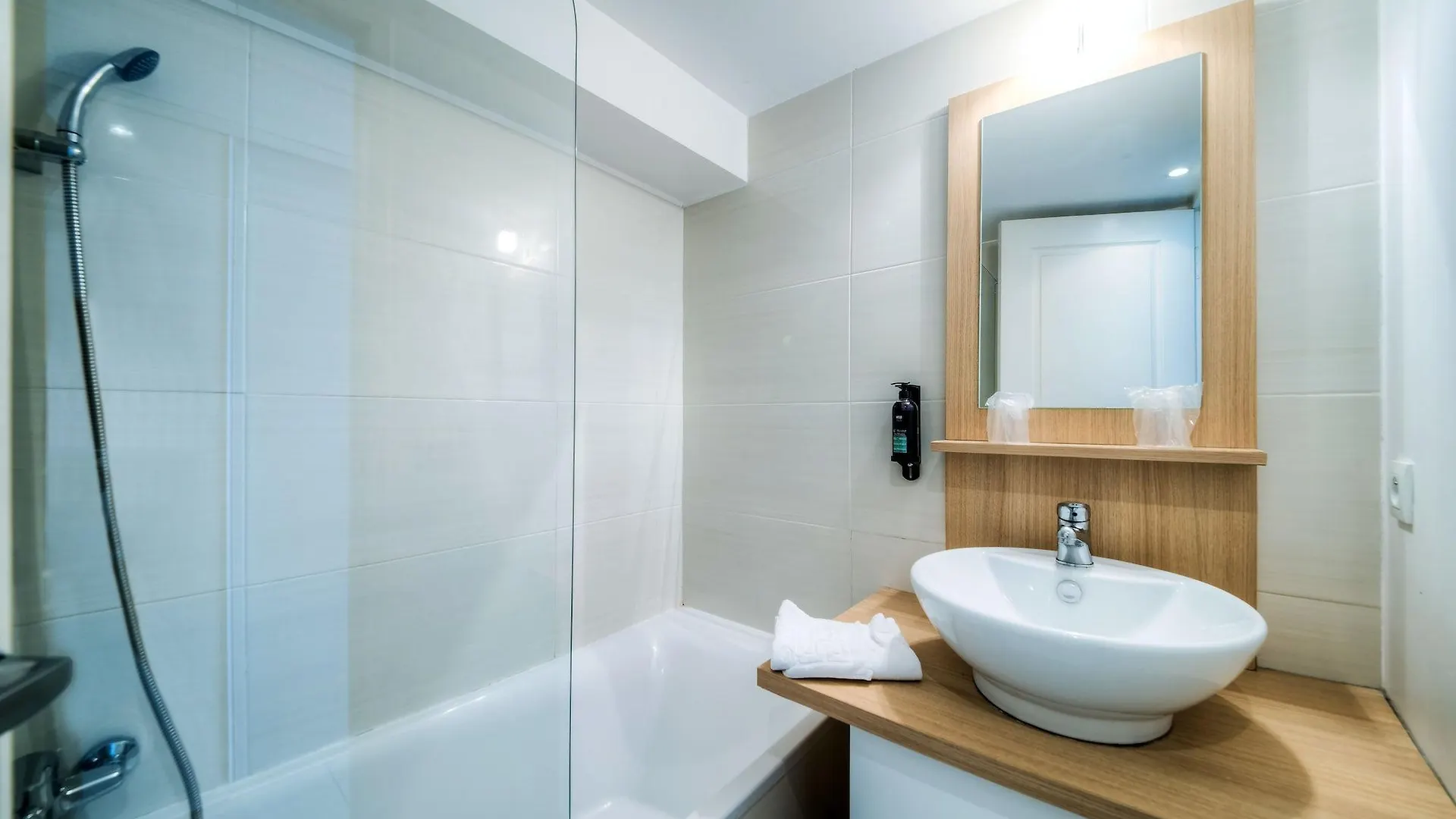 Comfort Aparthotel Frejus La Tour De Mare 4*,
