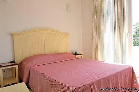 Comfort Aparthotel Frejus La Tour De Mare Hotel