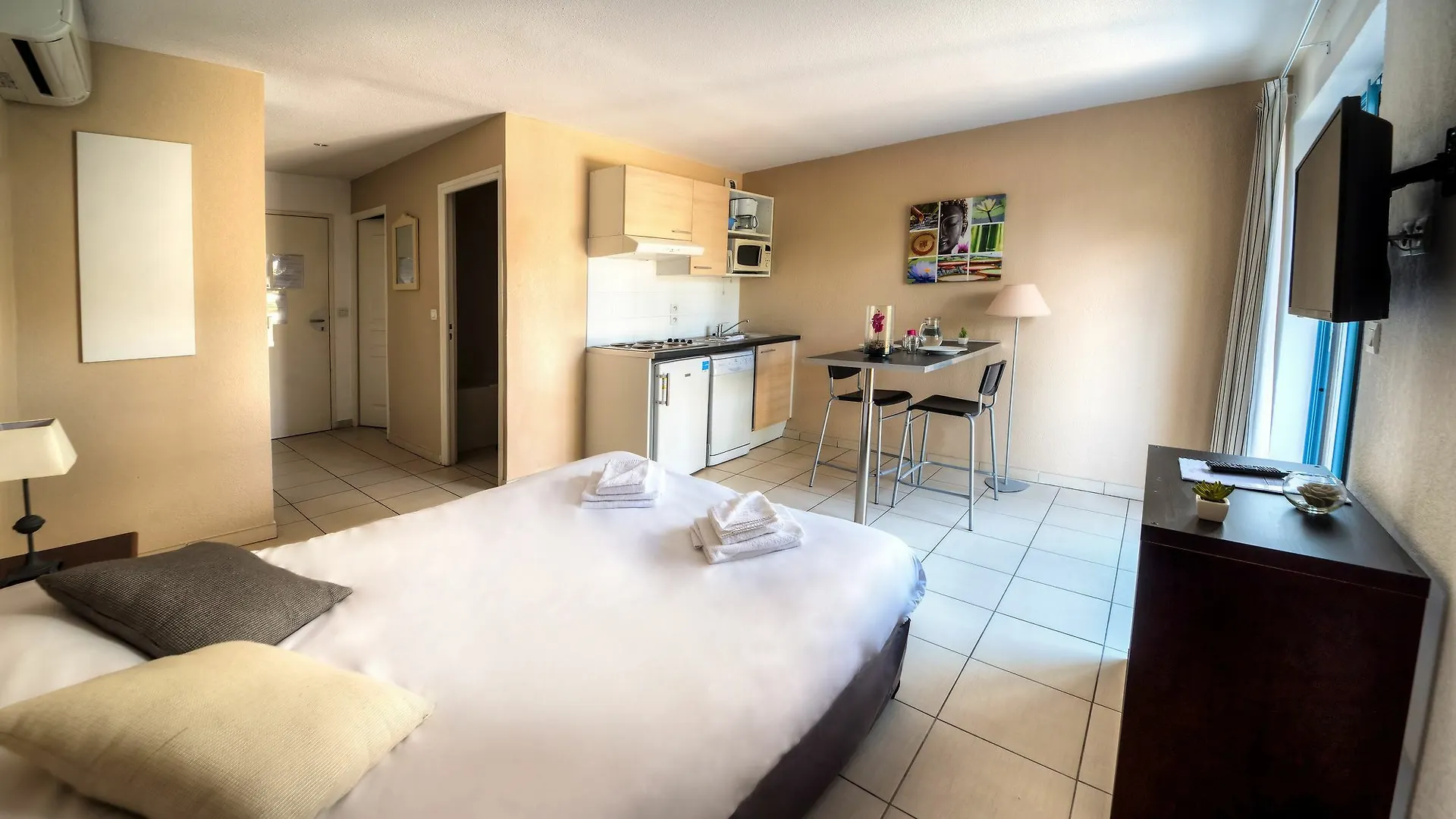 Comfort Aparthotel Frejus La Tour De Mare 4*,  Francie